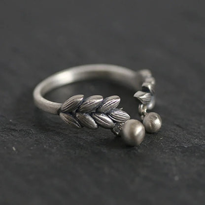 Leaves - silver ring