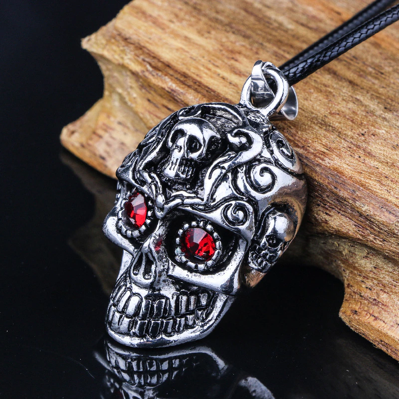 Skeleton red eye - necklace