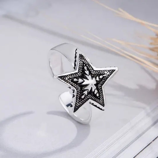 Star- silver ring