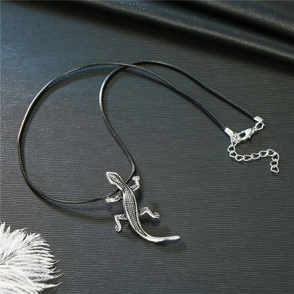 Lizard - necklace